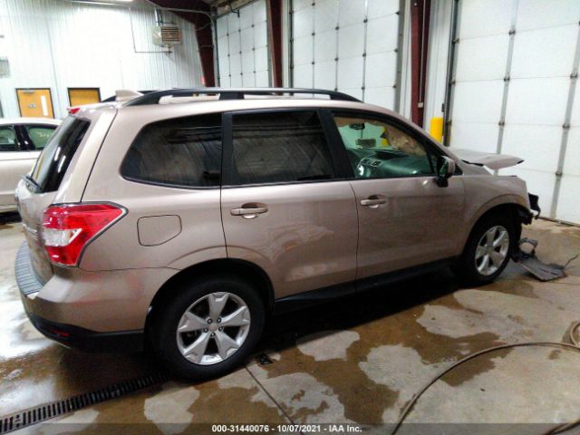 Photo 3 VIN: JF2SJADC9GH562721 - SUBARU FORESTER 