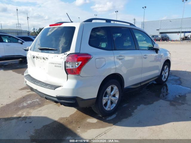 Photo 3 VIN: JF2SJADCXFH457121 - SUBARU FORESTER 