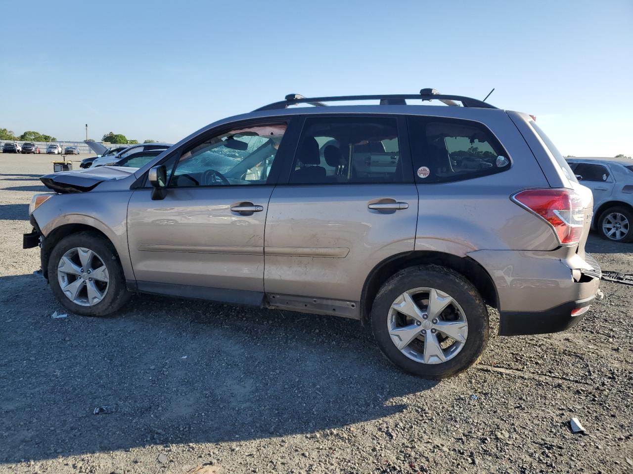 Photo 1 VIN: JF2SJADCXFH516054 - SUBARU FORESTER 