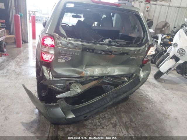 Photo 5 VIN: JF2SJADCXFH810392 - SUBARU FORESTER 