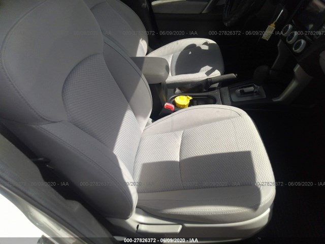 Photo 4 VIN: JF2SJADCXGH414044 - SUBARU FORESTER 