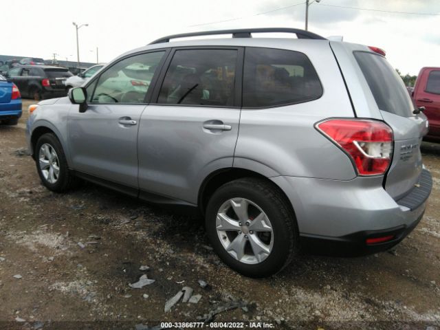 Photo 2 VIN: JF2SJADCXGH444225 - SUBARU FORESTER 