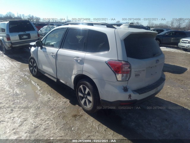 Photo 2 VIN: JF2SJAEC0HH500043 - SUBARU FORESTER 