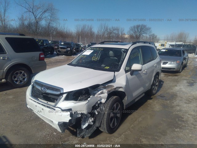 Photo 5 VIN: JF2SJAEC0HH500043 - SUBARU FORESTER 