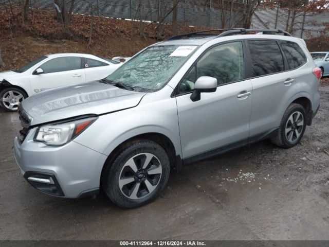 Photo 1 VIN: JF2SJAEC0JH453151 - SUBARU FORESTER 