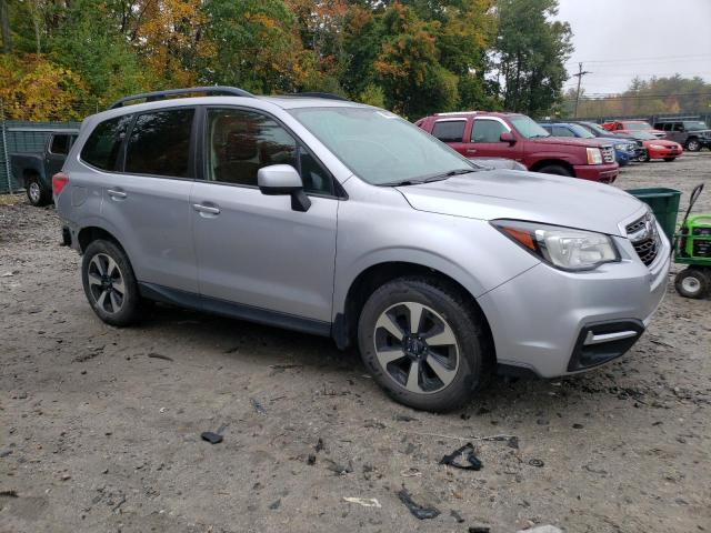 Photo 3 VIN: JF2SJAEC1HH408374 - SUBARU FORESTER 2 