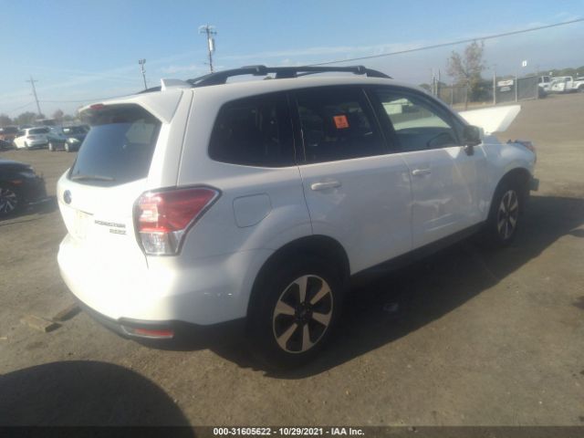 Photo 3 VIN: JF2SJAEC1HH592862 - SUBARU FORESTER 