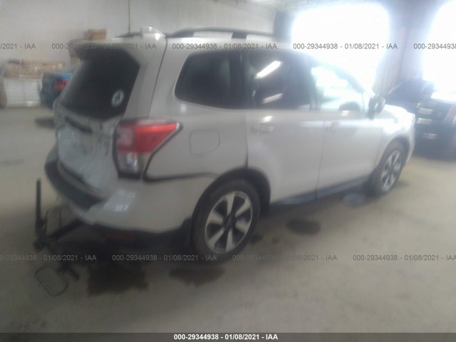 Photo 3 VIN: JF2SJAEC1JH454325 - SUBARU FORESTER 