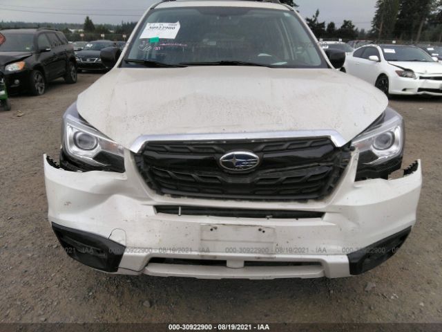 Photo 5 VIN: JF2SJAEC1JH467530 - SUBARU FORESTER 