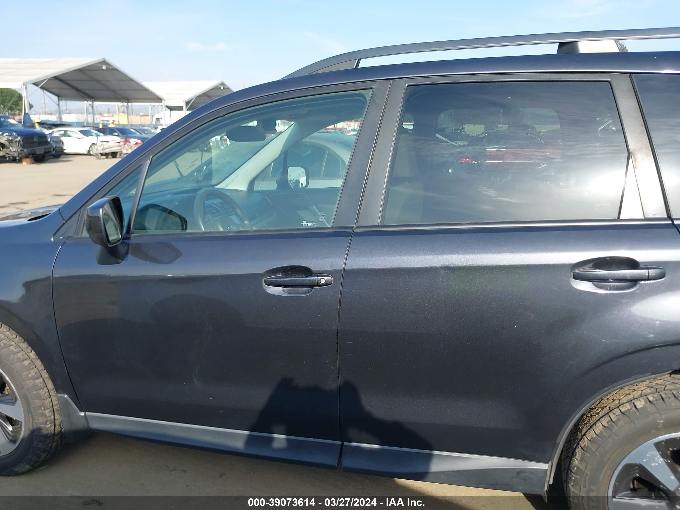 Photo 14 VIN: JF2SJAEC1JH559950 - SUBARU FORESTER 