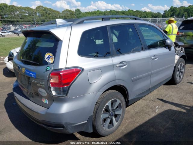 Photo 3 VIN: JF2SJAEC2HH408206 - SUBARU FORESTER 