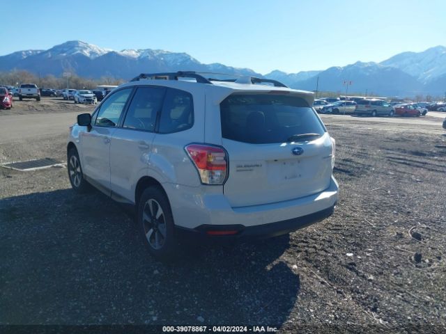 Photo 2 VIN: JF2SJAEC2HH420033 - SUBARU FORESTER 