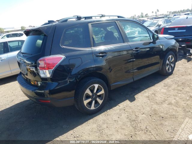 Photo 3 VIN: JF2SJAEC2HH537000 - SUBARU FORESTER 