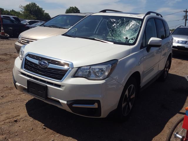 Photo 1 VIN: JF2SJAEC3JH573137 - SUBARU FORESTER 