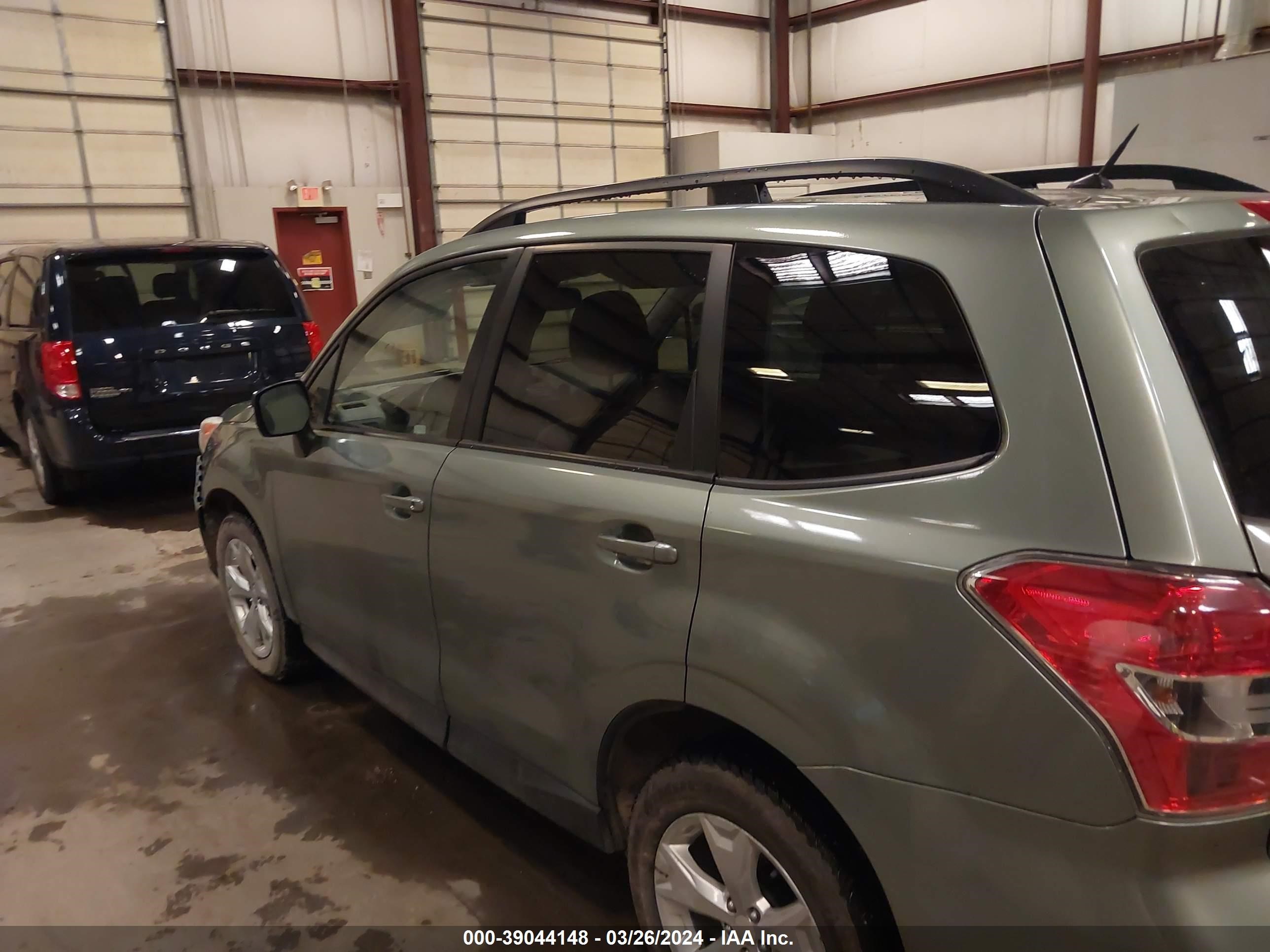 Photo 14 VIN: JF2SJAEC4EH496204 - SUBARU FORESTER 