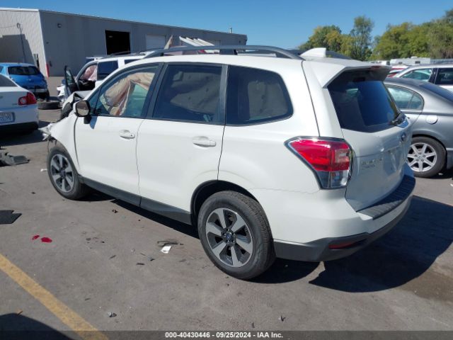 Photo 2 VIN: JF2SJAEC4JH425031 - SUBARU FORESTER 