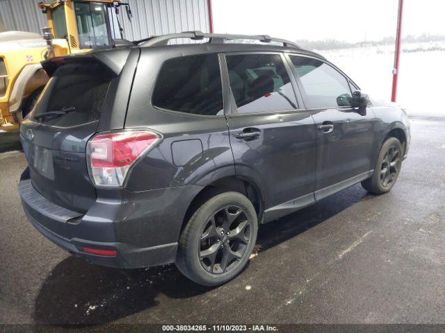 Photo 3 VIN: JF2SJAEC4JH453704 - SUBARU FORESTER 