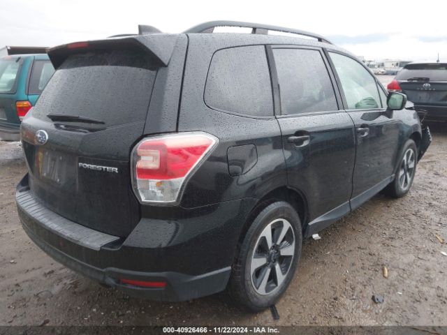 Photo 3 VIN: JF2SJAEC4JH536985 - SUBARU FORESTER 