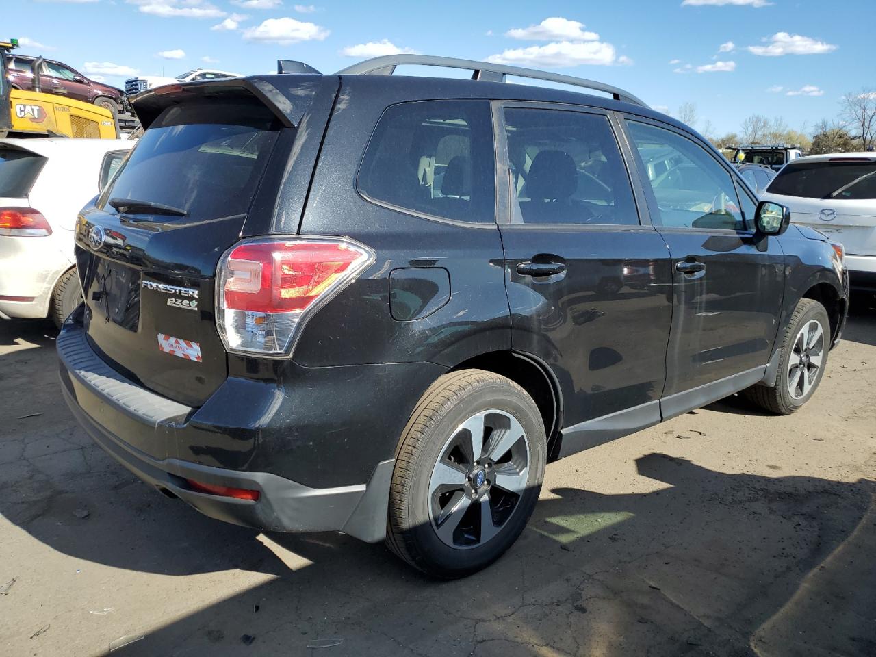 Photo 2 VIN: JF2SJAEC5HH488407 - SUBARU FORESTER 