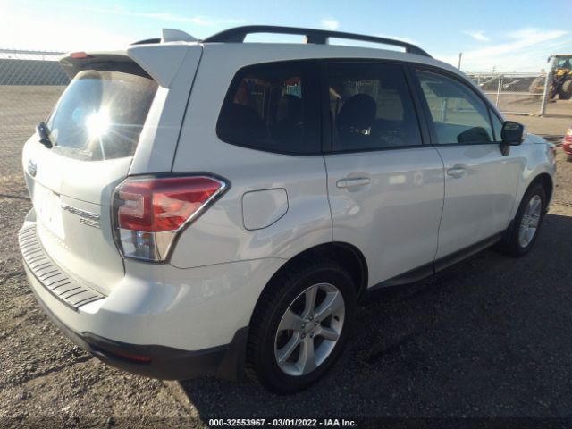 Photo 3 VIN: JF2SJAEC5HH492831 - SUBARU FORESTER 