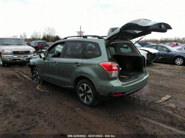 Photo 2 VIN: JF2SJAEC6HH451561 - SUBARU FORESTER 