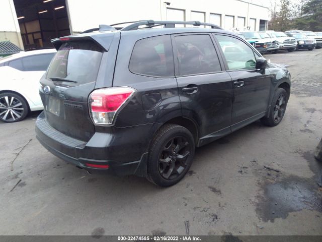 Photo 3 VIN: JF2SJAEC6JH480323 - SUBARU FORESTER 