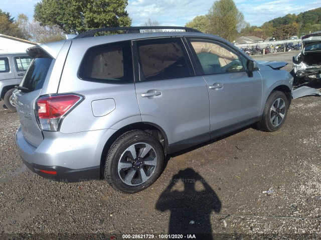 Photo 3 VIN: JF2SJAEC6JH569339 - SUBARU FORESTER 