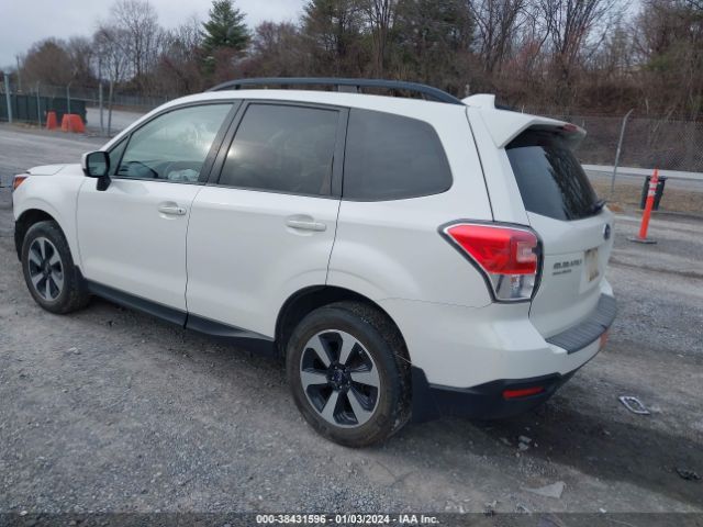 Photo 2 VIN: JF2SJAEC7HH469308 - SUBARU FORESTER 