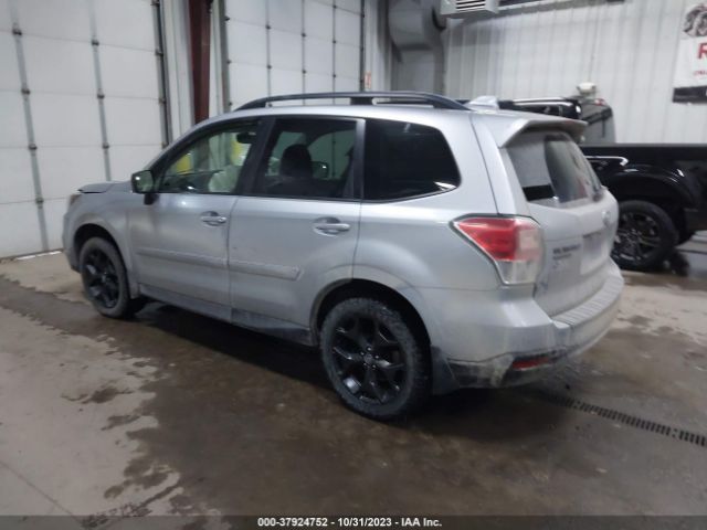 Photo 2 VIN: JF2SJAEC7JH459903 - SUBARU FORESTER 