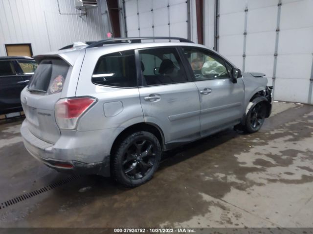 Photo 3 VIN: JF2SJAEC7JH459903 - SUBARU FORESTER 