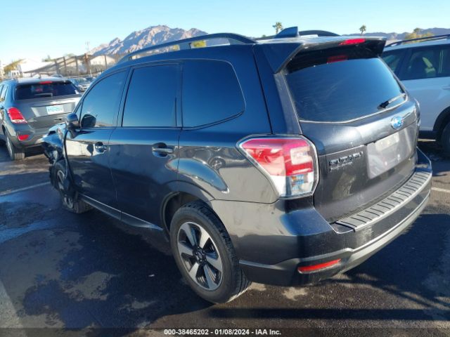 Photo 2 VIN: JF2SJAEC7JH565882 - SUBARU FORESTER 