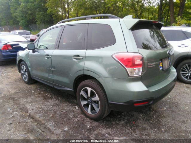 Photo 2 VIN: JF2SJAEC7JH575134 - SUBARU FORESTER 