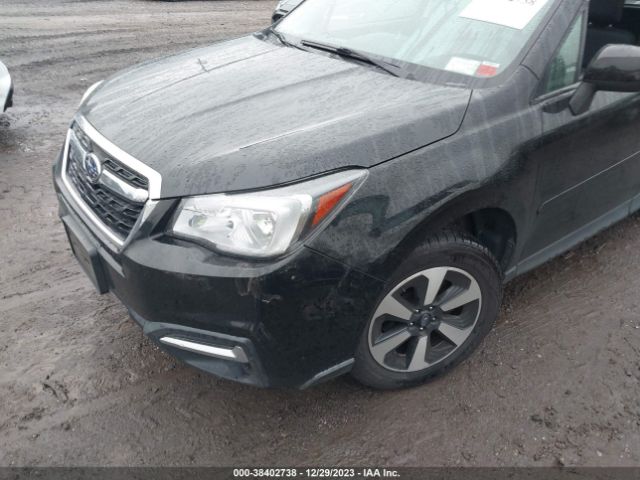 Photo 5 VIN: JF2SJAEC7JH597263 - SUBARU FORESTER 