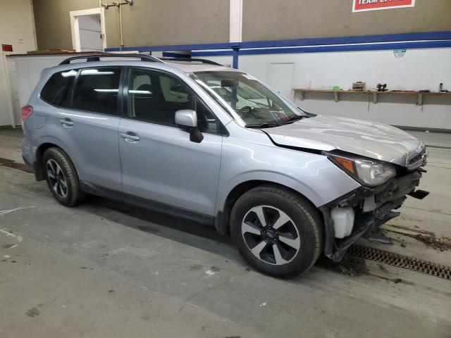 Photo 3 VIN: JF2SJAEC8HH443039 - SUBARU FORESTER 