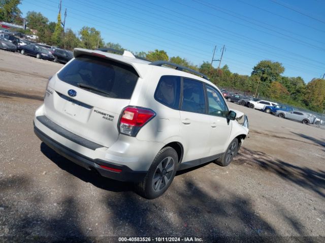 Photo 3 VIN: JF2SJAEC9HH535177 - SUBARU FORESTER 