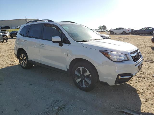 Photo 3 VIN: JF2SJAEC9HH588249 - SUBARU FORESTER 