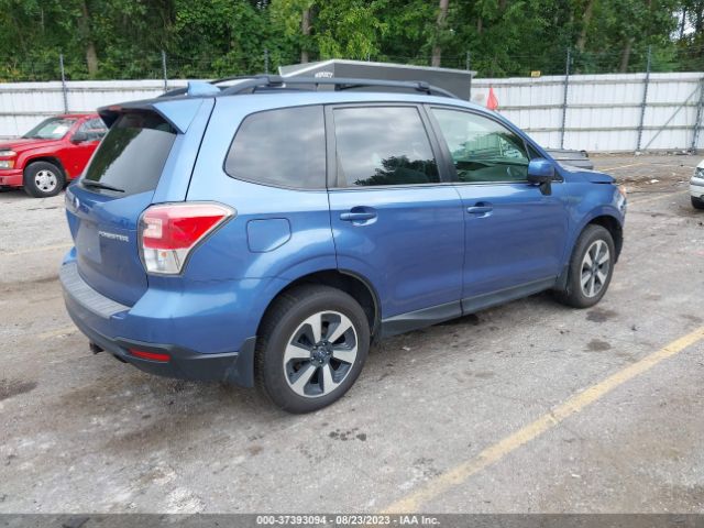 Photo 3 VIN: JF2SJAEC9JH463239 - SUBARU FORESTER 