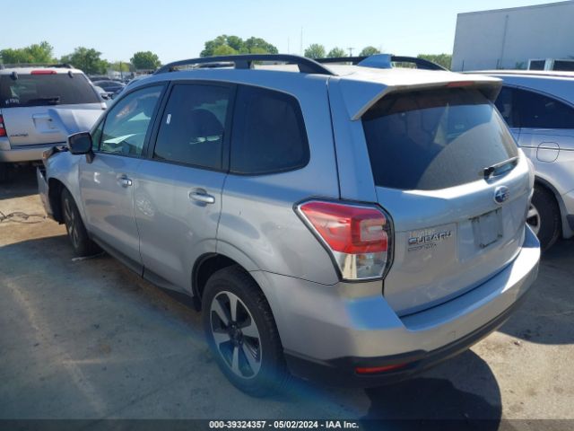 Photo 2 VIN: JF2SJAEC9JH540224 - SUBARU FORESTER 