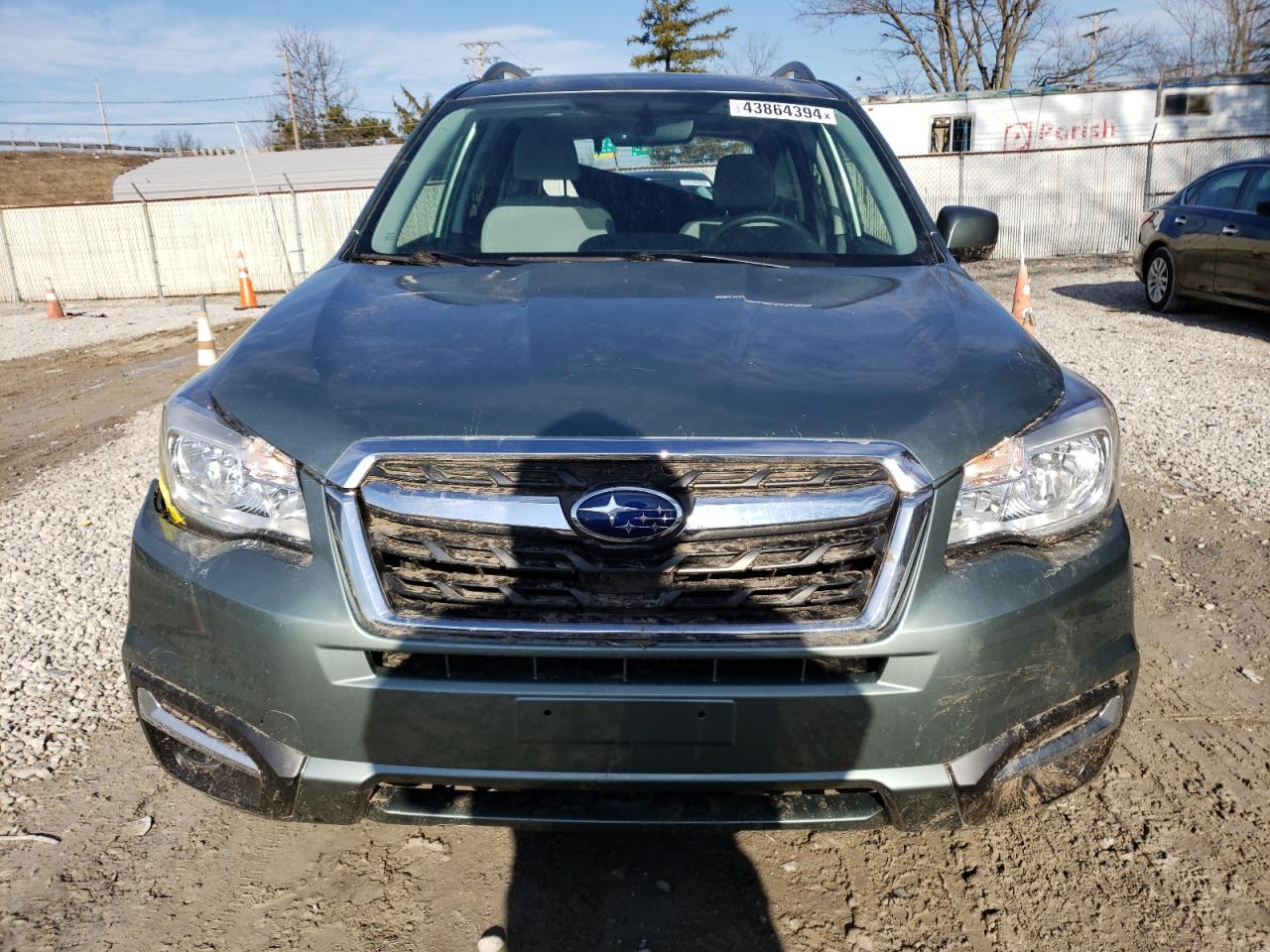 Photo 4 VIN: JF2SJAEC9JH554172 - SUBARU FORESTER 