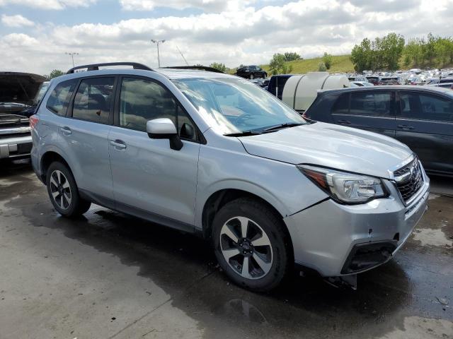 Photo 3 VIN: JF2SJAEC9JH565933 - SUBARU FORESTER 2 