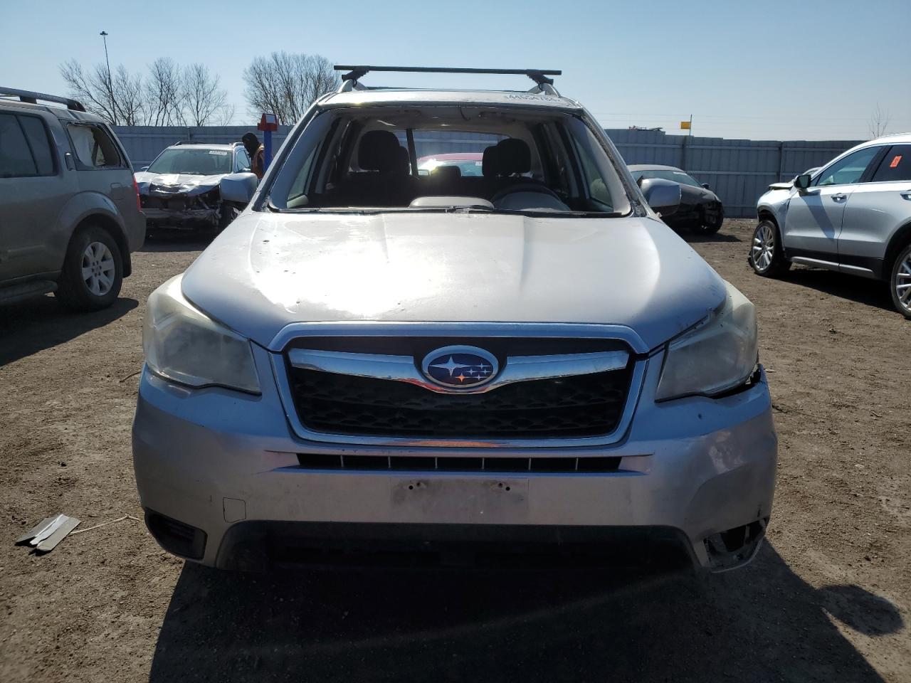 Photo 4 VIN: JF2SJAECXEH420373 - SUBARU FORESTER 