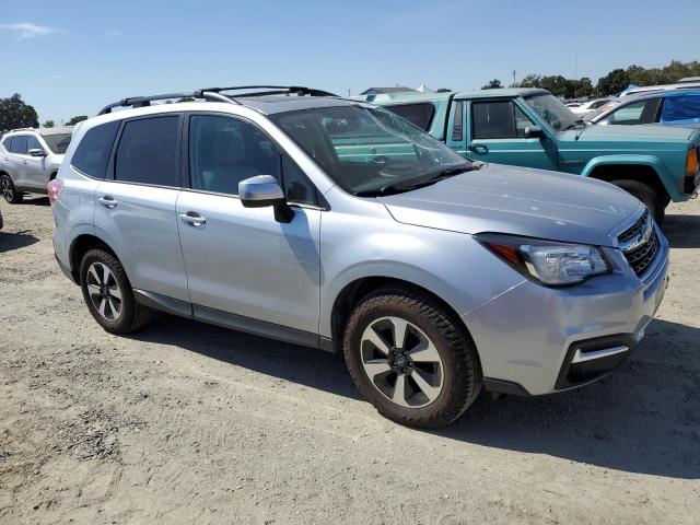 Photo 3 VIN: JF2SJAECXJH414292 - SUBARU FORESTER 2 