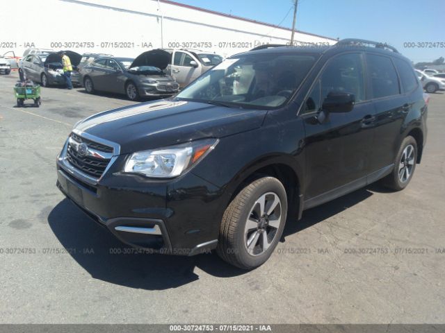 Photo 1 VIN: JF2SJAECXJH515560 - SUBARU FORESTER 