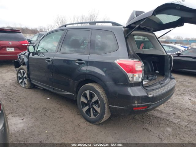 Photo 2 VIN: JF2SJAECXJH541477 - SUBARU FORESTER 