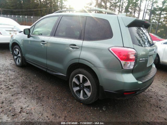 Photo 2 VIN: JF2SJAECXJH586886 - SUBARU FORESTER 