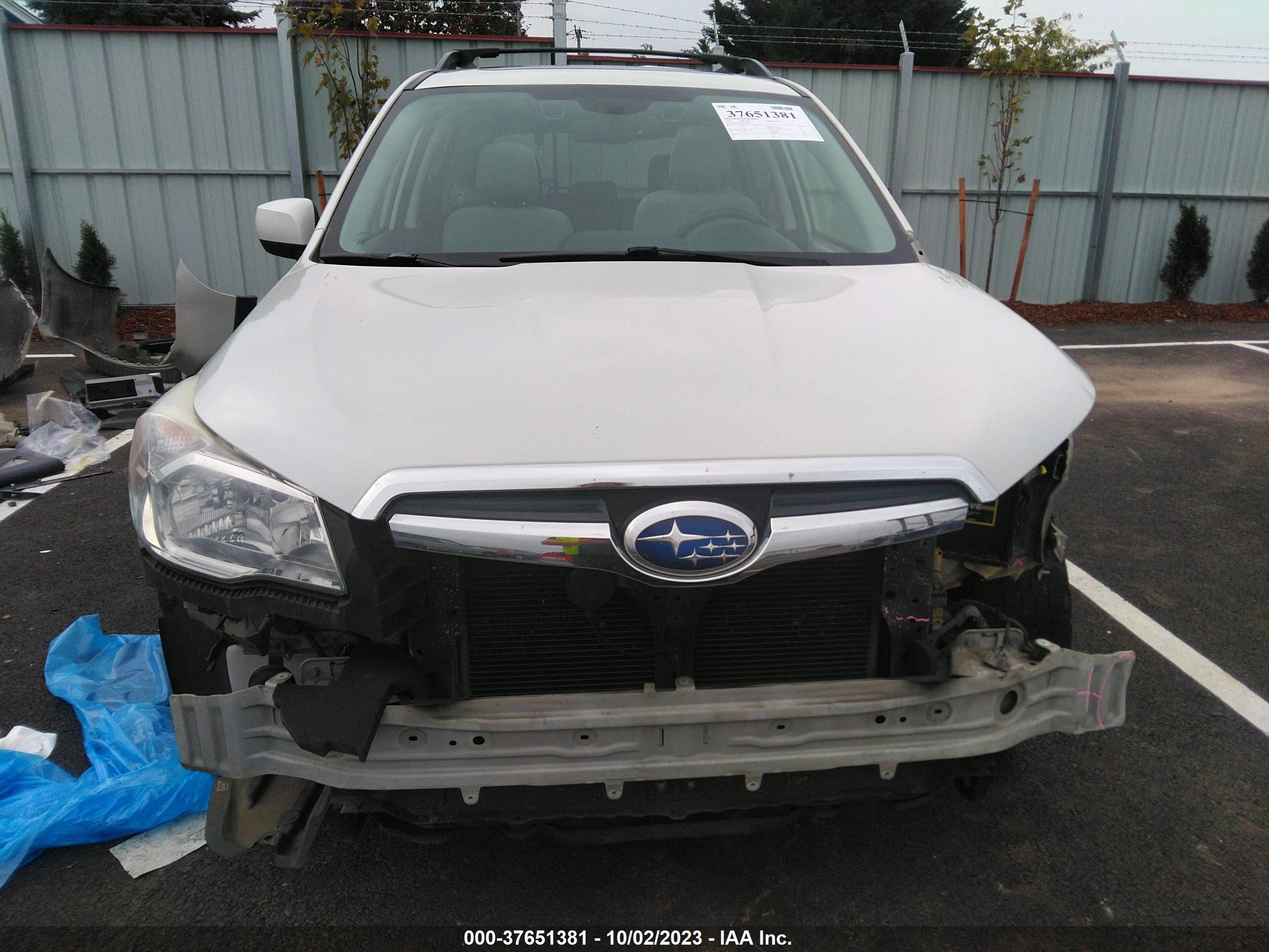 Photo 12 VIN: JF2SJAFC4FH548222 - SUBARU FORESTER 