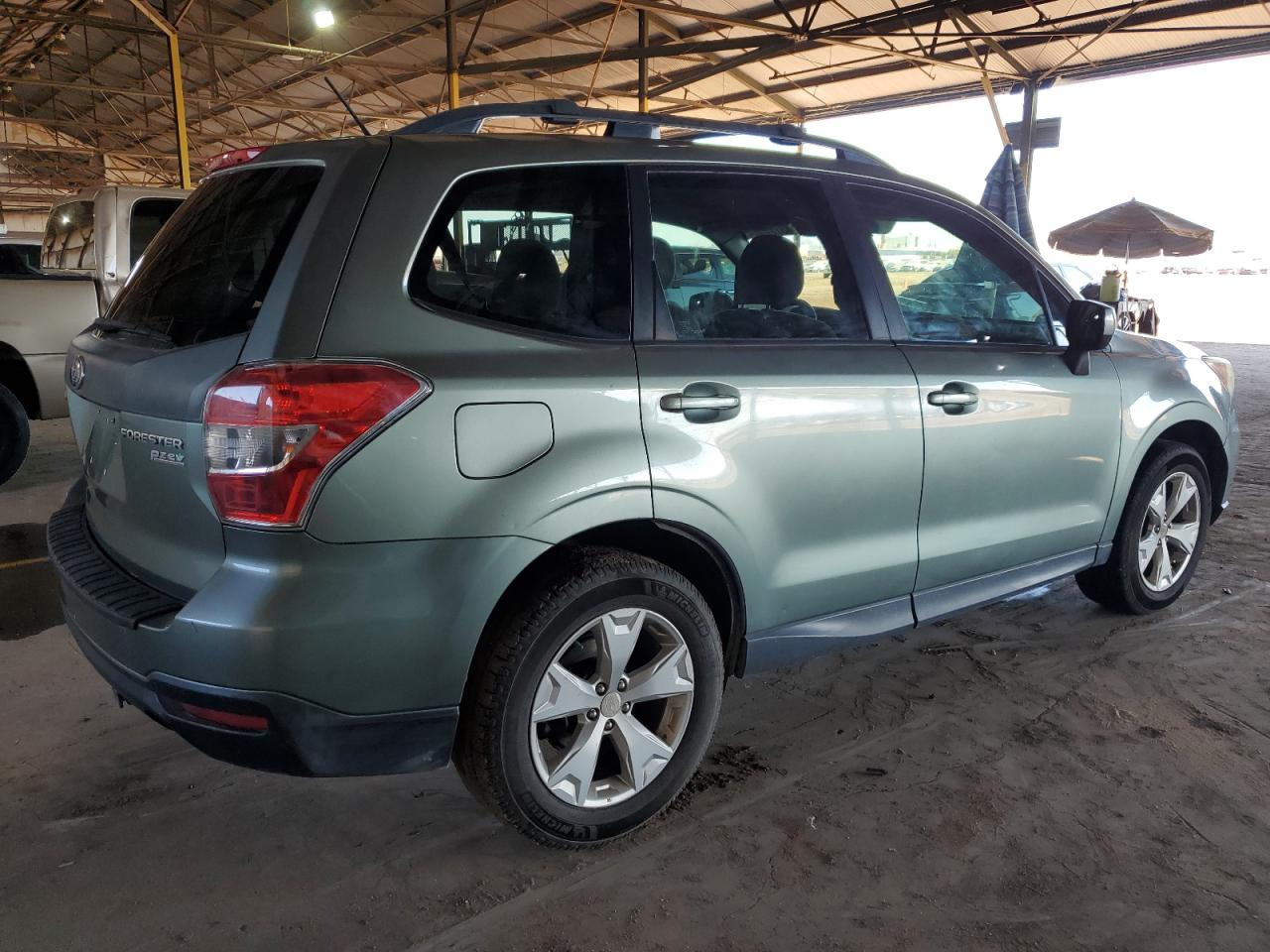 Photo 2 VIN: JF2SJAFC9FH549964 - SUBARU FORESTER 