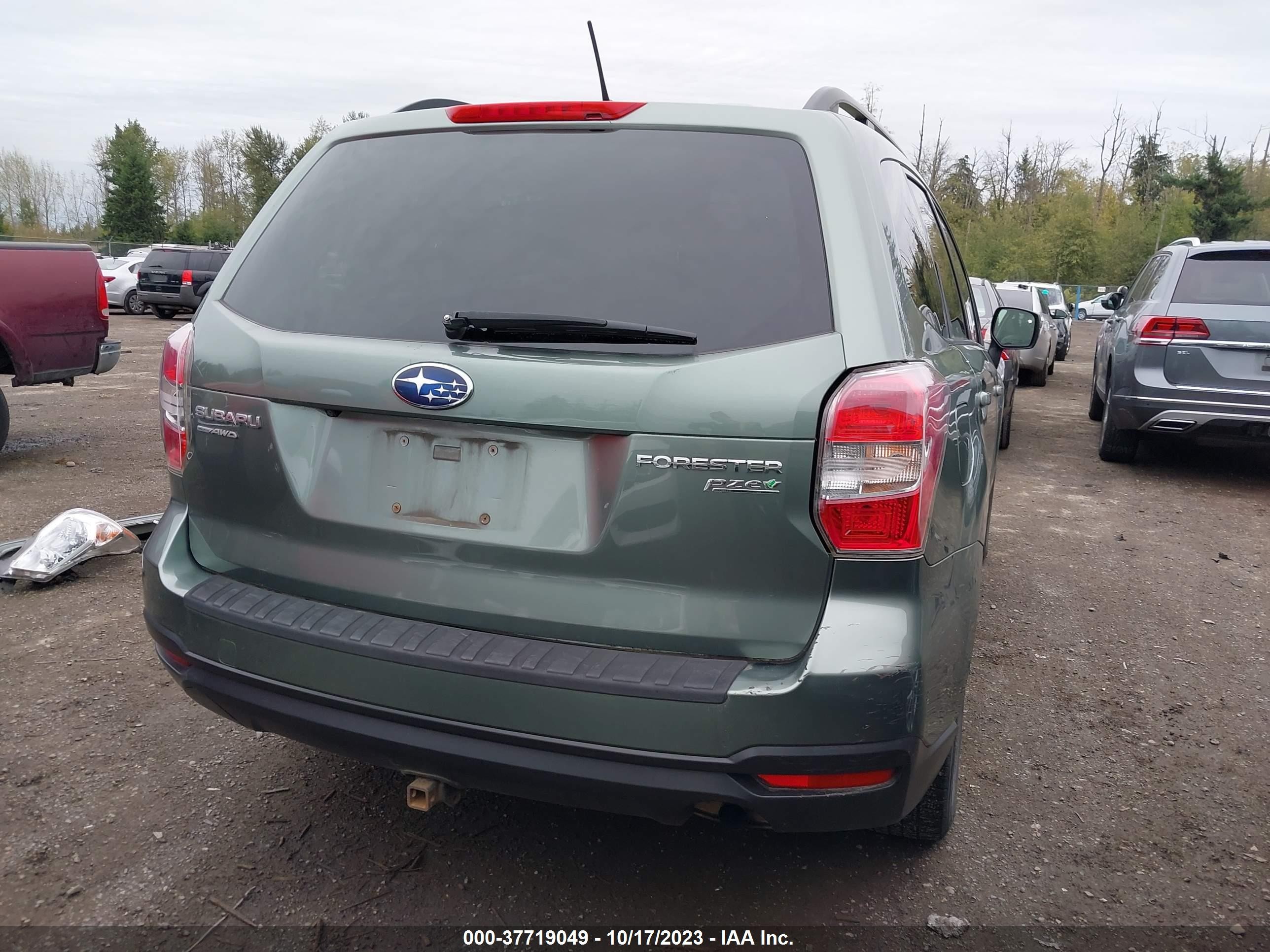 Photo 16 VIN: JF2SJAFCXFH566742 - SUBARU FORESTER 