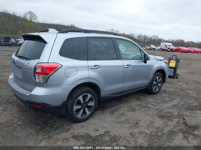 Photo 3 VIN: JF2SJAGC1HH580188 - SUBARU FORESTER 