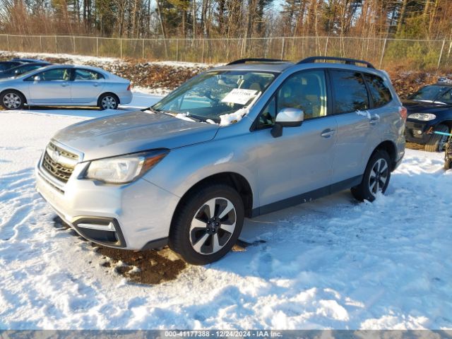 Photo 1 VIN: JF2SJAGC1JH463460 - SUBARU FORESTER 